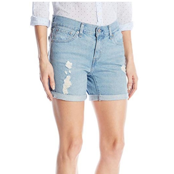 Levi's Women's Classic Shorts - Picture 1 of 4
